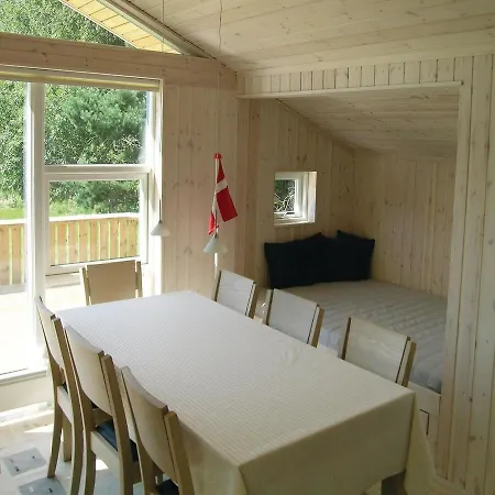 Three-bedroom Holiday In