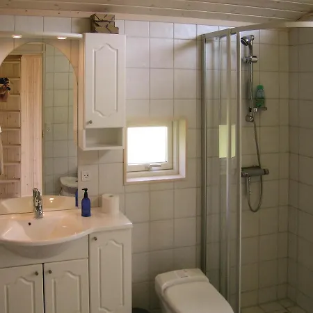 Feriehus Three-bedroom Holiday In Rødby